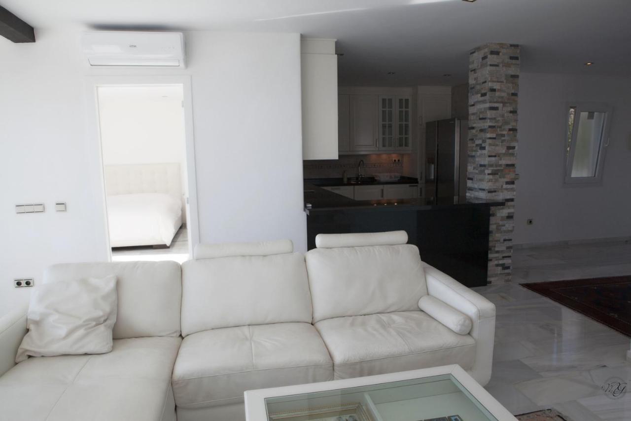 Luxury Puerto Banus Penthouse With Parking & Wi-Fi Apartment Marbella Exterior photo